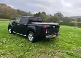 Isuzu D-Max 2.5L - Thumbnail 3